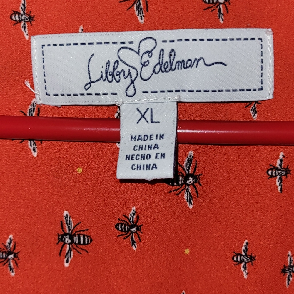Libby Edelman Red Top with Bee Pattern - Picture 4 of 6